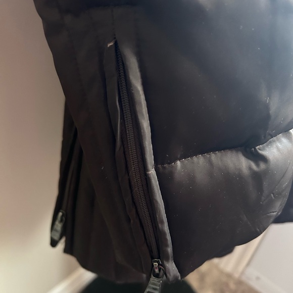 JONES NEW YORK winter coat. - Picture 5 of 11